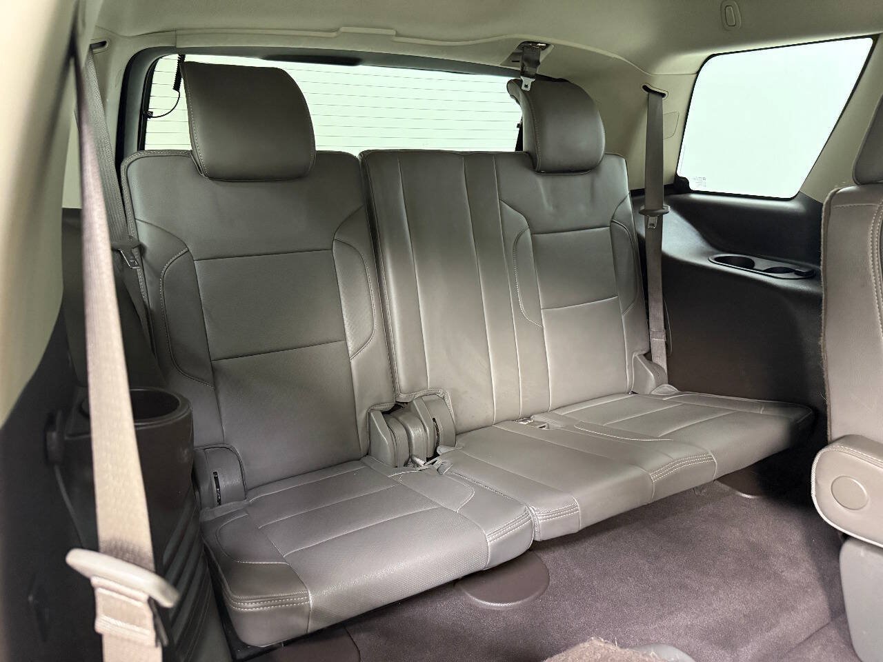 Used 2016 GMC Yukon Denali w/ Open Road Package AWD/4WD image 29