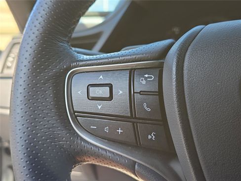 Used 2022 Lexus ES 350 F Sport image 18