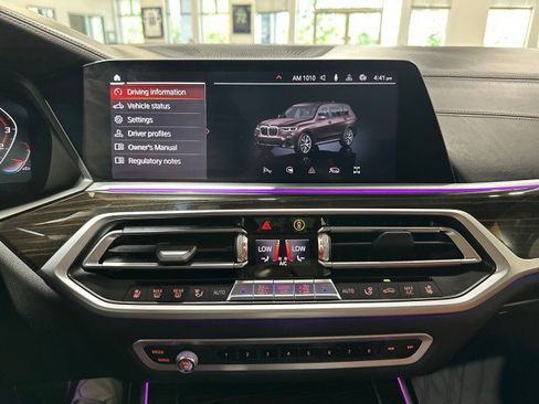 Used 2020 BMW X7 M50i w/ Dynamic Handling Package AWD/4WD image 63