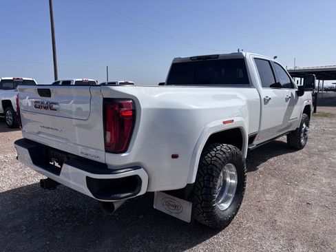 Used 2021 GMC Sierra 3500 Denali w/ Denali Ultimate Package AWD/4WD image 5