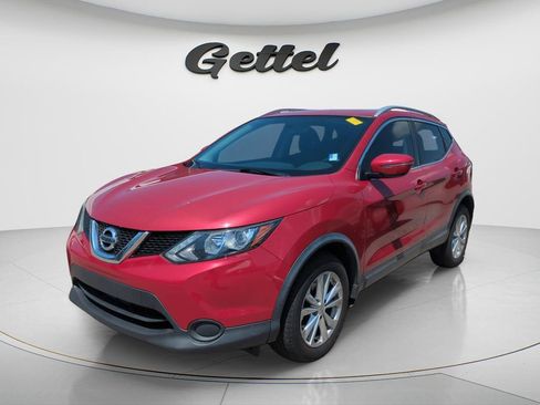 Certified 2018 Nissan Rogue Sport SV image 1