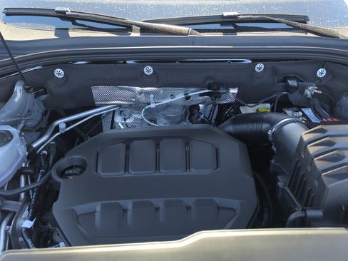 New 2026 Volkswagen Atlas Cross Sport SE image 21