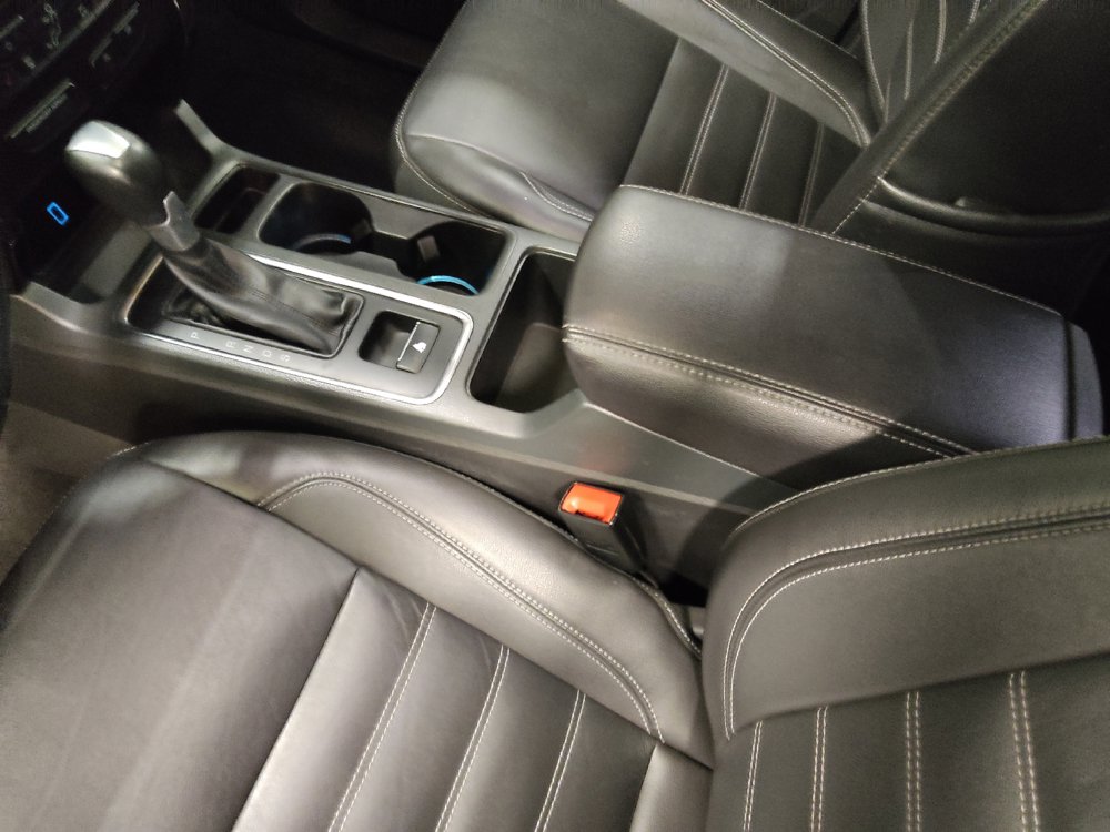 Used 2017 Ford Escape Titanium FWD image 26