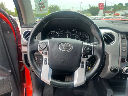 Used 2018 Toyota Tundra Limited w/ Limited Premium Package AWD/4WD image 24