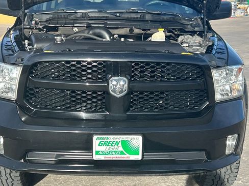 Used 2015 RAM 1500 Express image 11