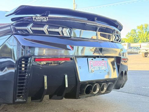 Used 2019 Chevrolet Camaro ZL1 RWD image 8