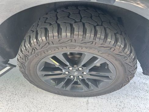 Used 2022 Ford Expedition Max XLT AWD/4WD image 9