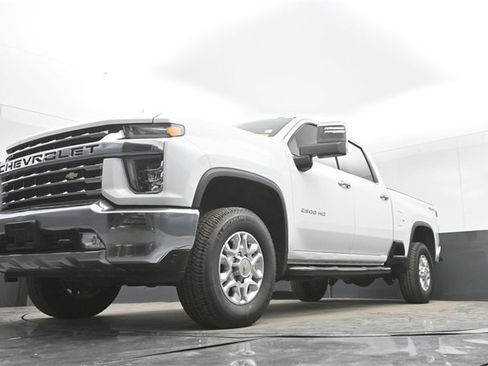 Used 2023 Chevrolet Silverado 2500 LTZ image 45