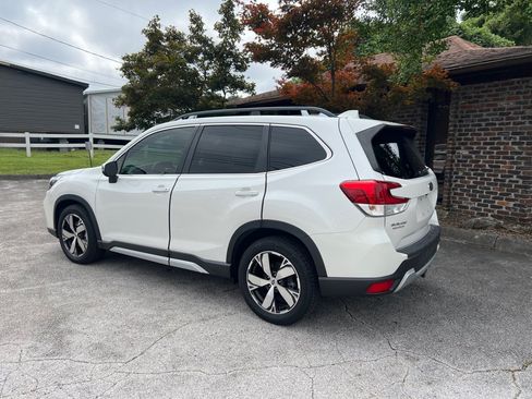 Used 2020 Subaru Forester Touring w/ Popular Package #2 AWD/4WD image 2