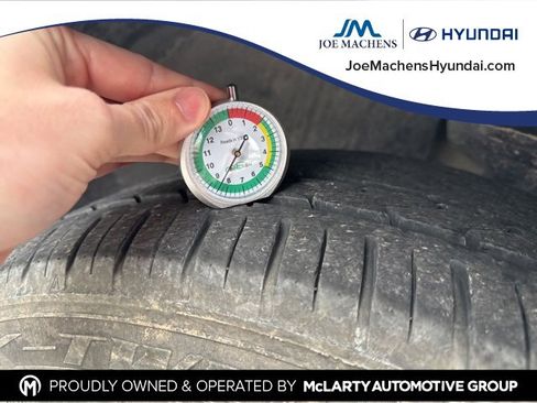 Used 2022 Volkswagen Atlas Cross Sport SEL Premium R-Line image 18