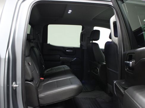 Used 2021 Chevrolet Silverado 1500 LTZ AWD/4WD image 15