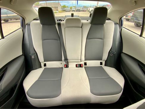 Used 2024 Toyota Corolla LE FWD image 27