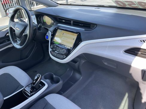 Used 2019 Chevrolet Bolt LT FWD image 28