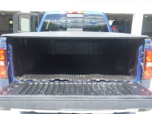 Used 2015 Chevrolet Silverado 1500 LTZ Z71 image 39