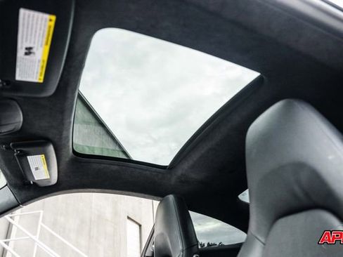 Used 2014 Porsche 911 Carrera image 24