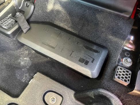 Used 2021 Jeep Gladiator Overland w/ Popular Equipment Package image 46