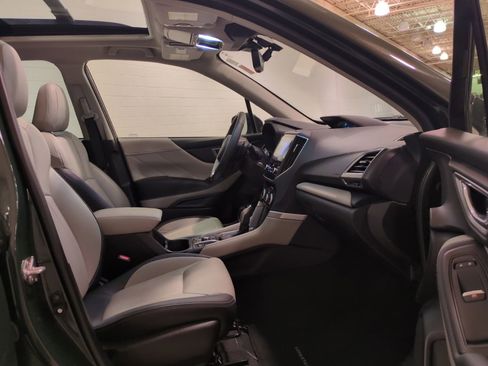 Certified 2023 Subaru Forester Limited image 11