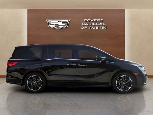 Used 2021 Honda Odyssey Elite image 7