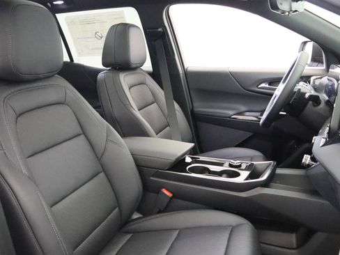 New 2026 Chevrolet Equinox LT w/ Convenience Package II AWD/4WD image 21
