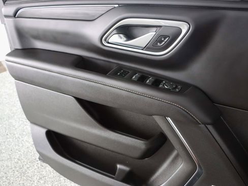 Used 2022 GMC Yukon SLT AWD/4WD image 25