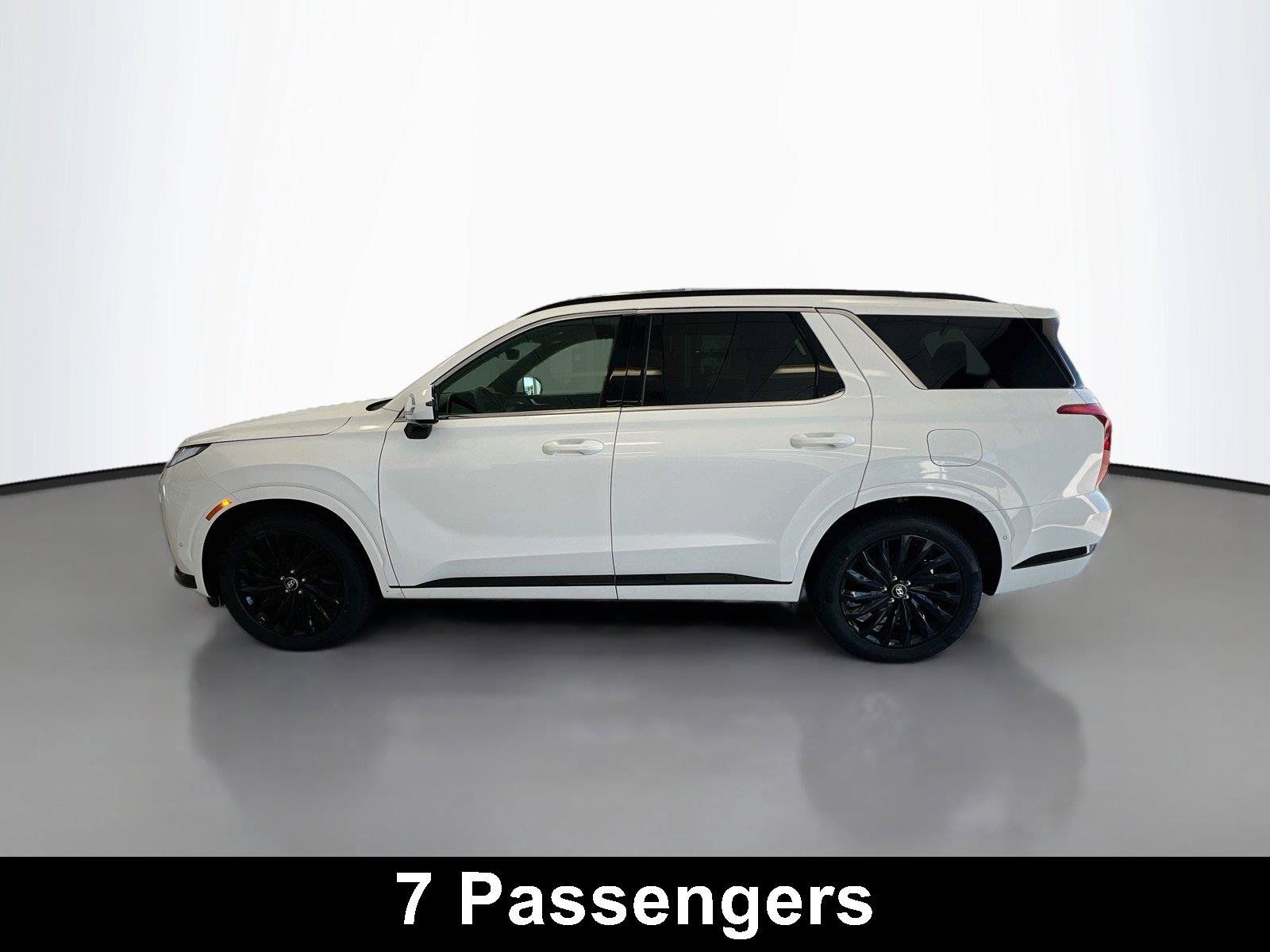 Used 2024 Hyundai Palisade Calligraphy AWD/4WD image 8
