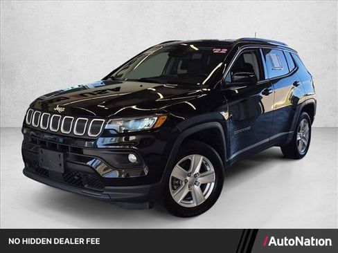 Used 2022 Jeep Compass Latitude w/ Convenience Group AWD/4WD image 1