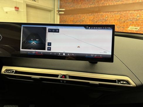 New 2026 BMW iX xDrive60 w/ Premium Package image 18