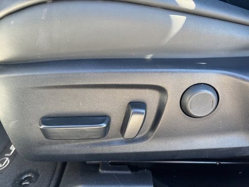 Used 2023 Lexus IS 350 F Sport image 29