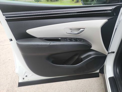 Used 2022 Hyundai Tucson SEL FWD image 11