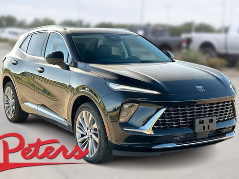 New 2025 Buick Envision Avenir image 1