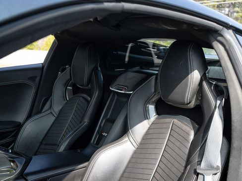 Used 2020 Chevrolet Corvette Stingray w/ 3LT Preferred Equipment Group image 31