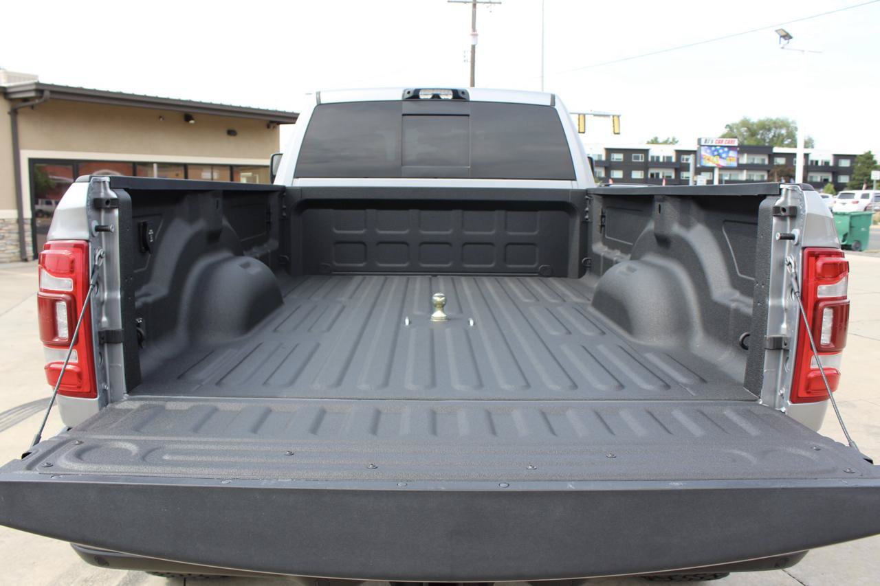 Used 2024 RAM 3500 Laramie w/ Sport Appearance Package AWD/4WD image 43