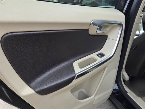 Used 2012 Volvo XC60 T6 image 15