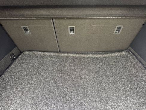 New 2026 Volkswagen Tiguan SEL R-Line image 14