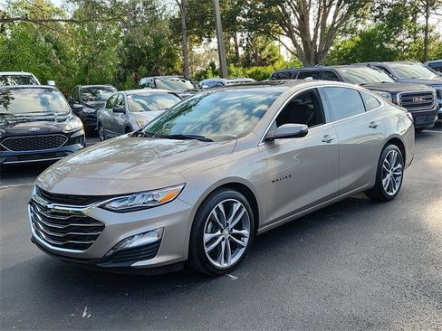 Certified 2022 Chevrolet Malibu Premier image 2