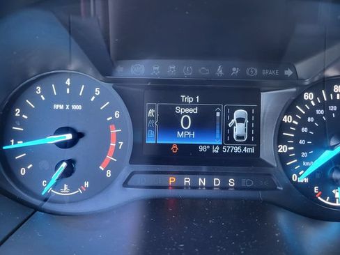 Used 2019 Ford Edge SE FWD image 14