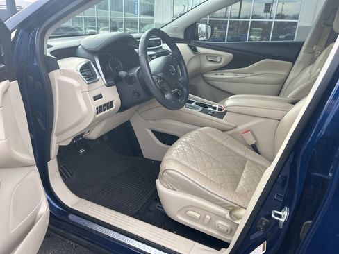 Used 2019 Nissan Murano Platinum image 10