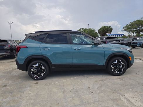 New 2026 Kia Seltos S FWD image 9