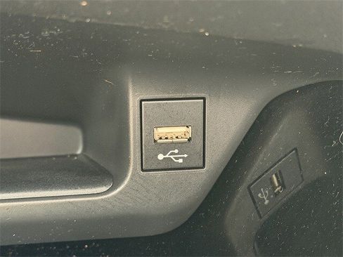 Certified 2021 Toyota C-HR Limited image 21