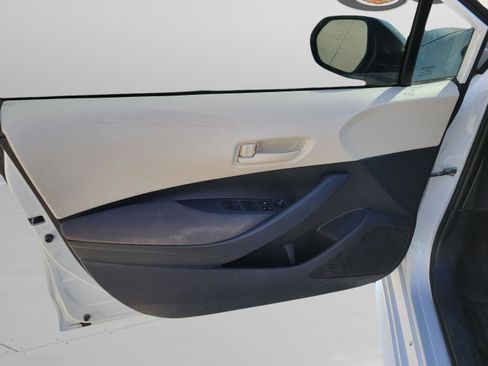 Certified 2023 Toyota Corolla LE FWD image 7