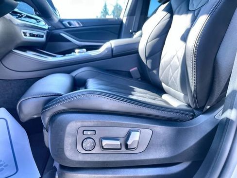 Used 2026 BMW X5 xDrive40i image 16