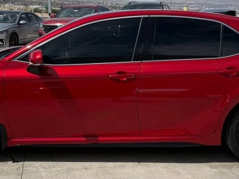 Used 2024 Toyota Camry XSE FWD image 6