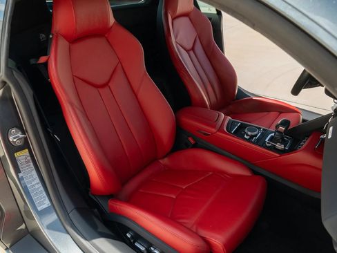 Used 2018 Audi R8 V10 RWD image 36