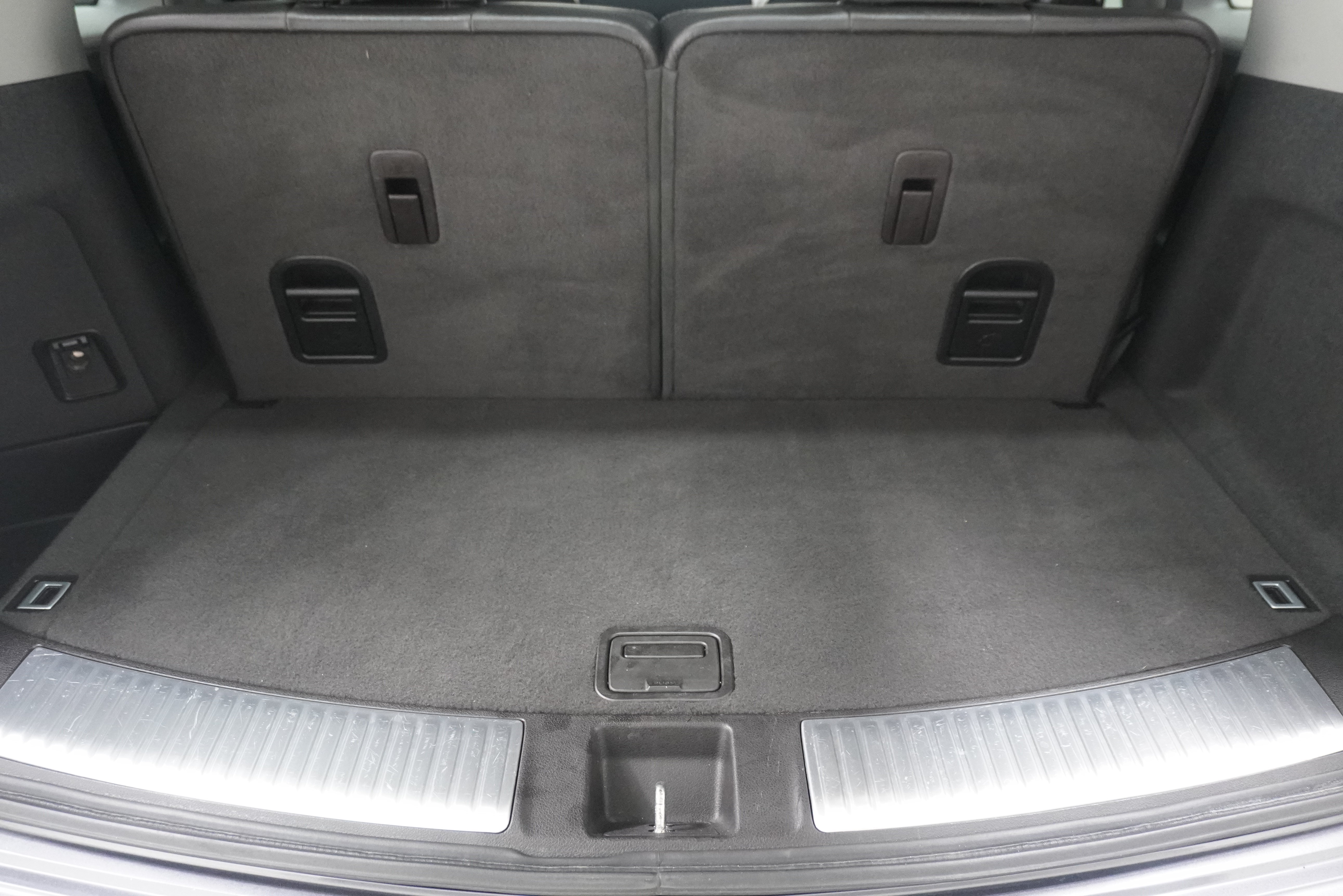 Used 2020 Acura MDX FWD image 28
