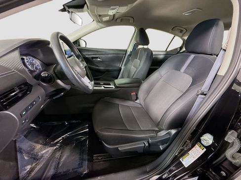 Used 2025 Nissan Sentra SV FWD image 22