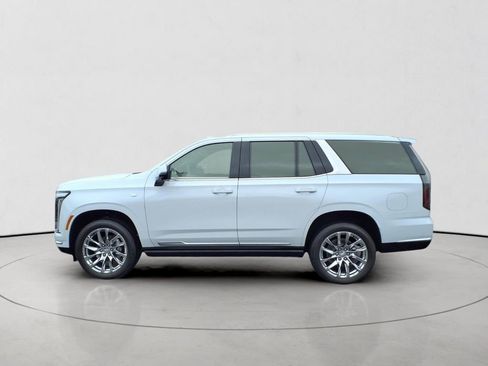 New 2026 Cadillac Escalade Luxury w/ LPO, Radiant Package RWD image 8
