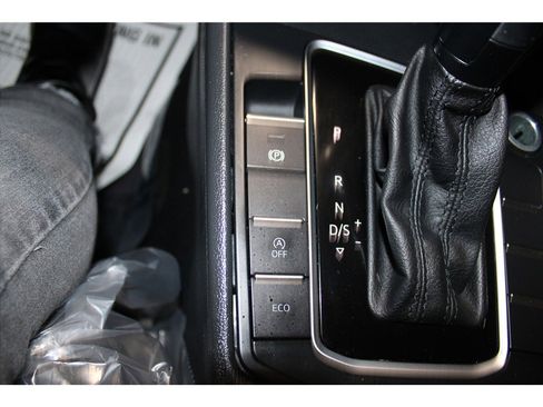 Used 2021 Volkswagen Jetta S image 28