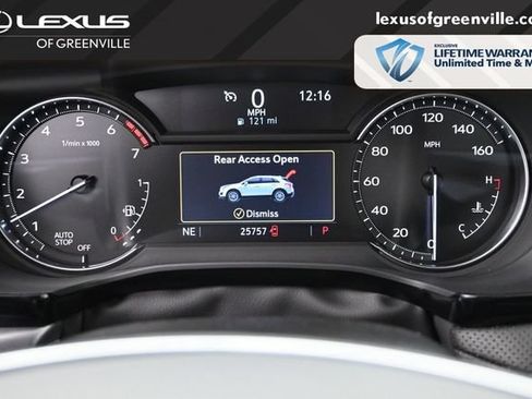 Used 2023 Cadillac XT5 Luxury FWD image 12