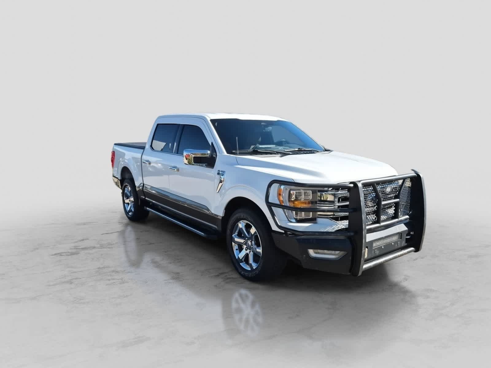 Used 2021 Ford F150 Lariat AWD/4WD image 2