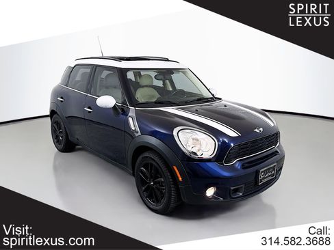 Used 2014 MINI Cooper Countryman S image 1